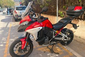Multistrada v4  ( valuto permute)
