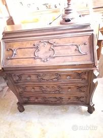 Ribalta con segreti in noce 