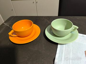 tazze da cappuccino e caffè 