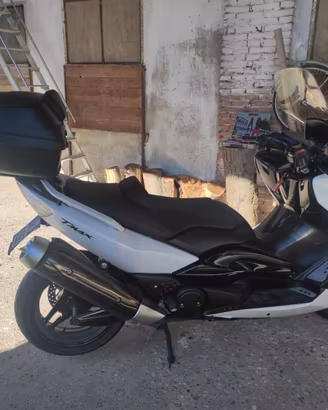 Yamaha TMax 500