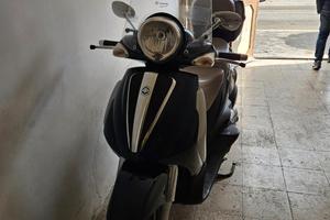 piaggio beverly 500