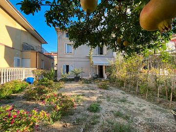 Casa indipendente con giardino - Porto Sant’