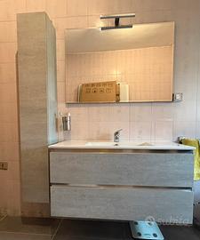 Mobile bagno sospeso