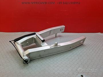 FORCELLONE POSTERIORE YAMAHA FAZER 600 2001 2002 F