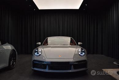 Porsche 911 Turbo S Cabriolet