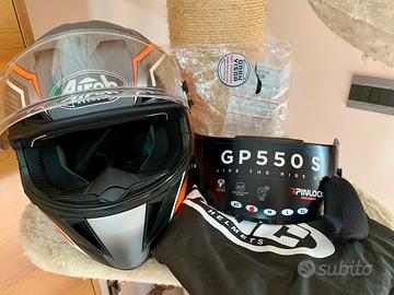 Casco Airoh GP 550S Rush