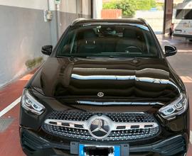 Mercedes GLA 180 Premium