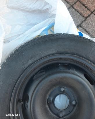 gomme e cerchi nuovi 