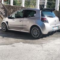 Clio 3 rs 2.0 197 cv