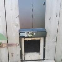 Porta Automatica per Pollaio in Alluminio Display