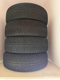 GOMME AUTO SUV