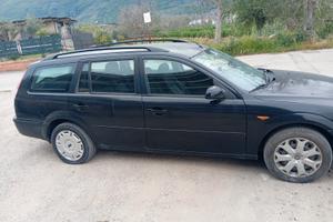 ford mondeo station wagen 1.9diesel 140000 km