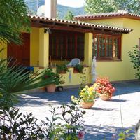 Villino con ampio giardino