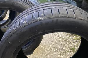 Gomme estive 255/45/R 19