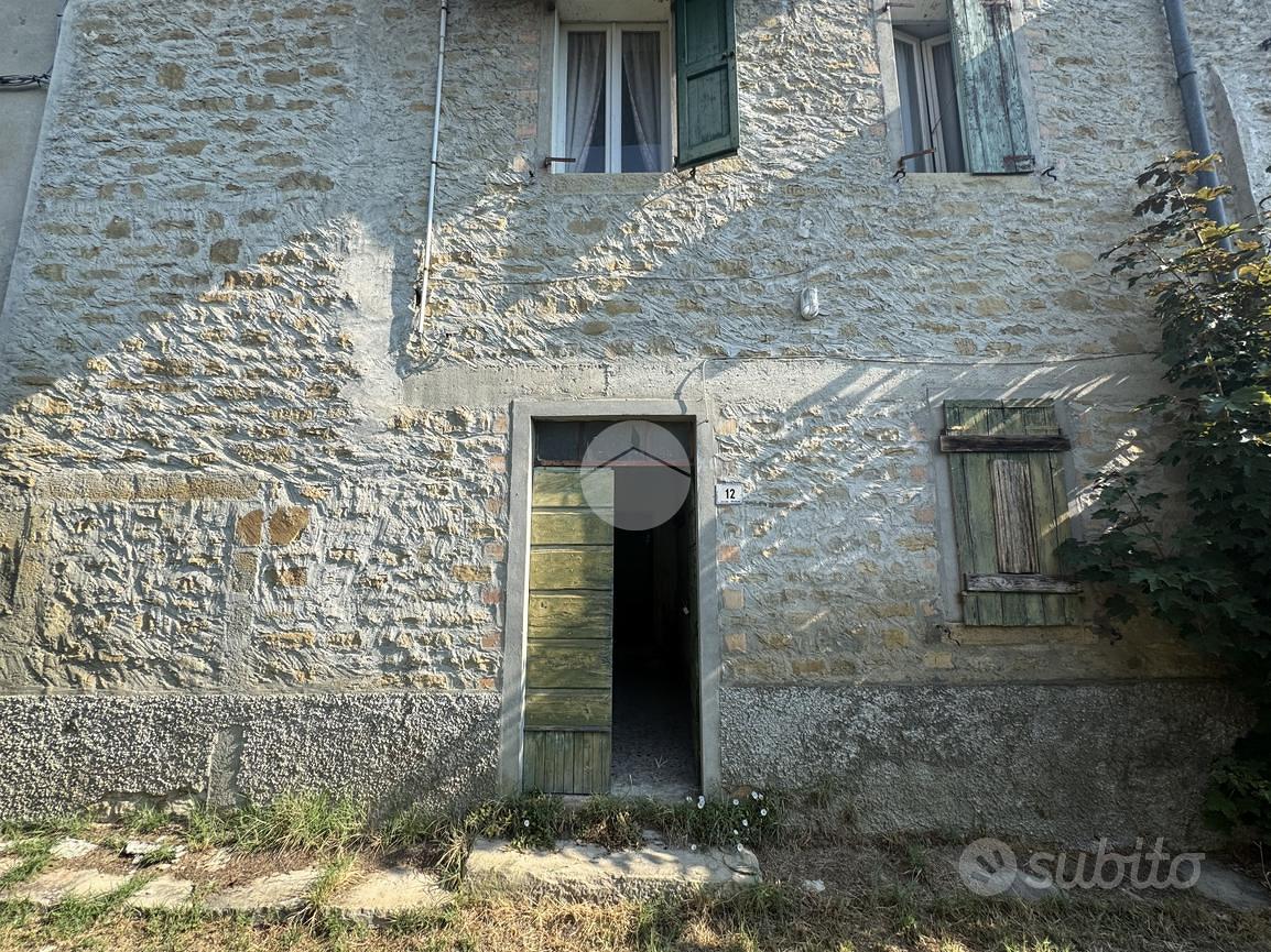 RUSTICO A NEVIANO DEGLI ARDUINI - Vista 2