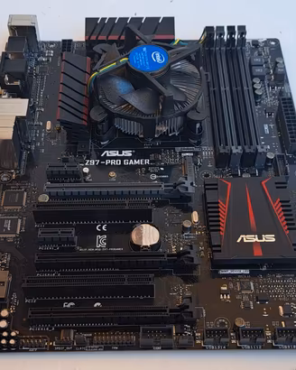 Asus 1150 Z97-PRO Scheda Madre da Gaming, Nero + P
