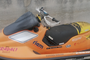 Moto d'acqua seea doo