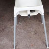 SEGGIOLINO 4 gambe per bambino