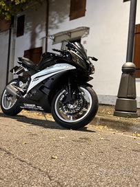 Yamaha YZF R6 - 2006