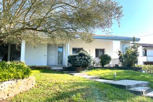 Prestigiosa VILLA SINGOLA di ampie dimensioni