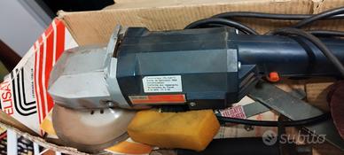 smerigliatrice angolare 