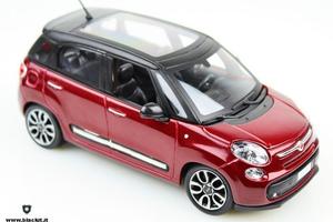Fiat 500L Rossa 1:24