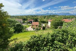 Rustico con giardino panoramico