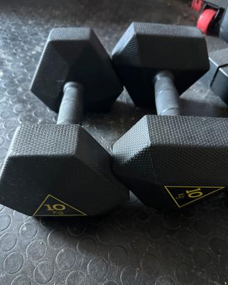 X2 dumbell 10kg - x2 dumbell 7.5 kg - x2 dumbell 5