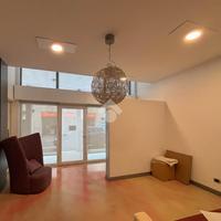 NEGOZIO A CONCOREZZO