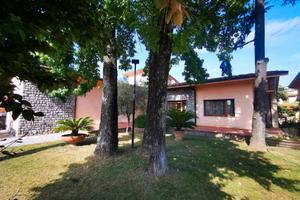 Villa di lusso in campagna vicino montecatini