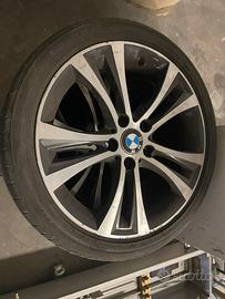 Gomme estive BMW con cerchione originale