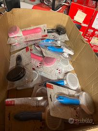 Stock 14 spazzole autopulenti per cani e gatti