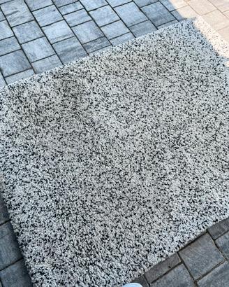 Tappeto Vindum Ikea pelo lungo bianco e nero