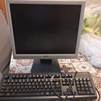 Monitor con tastiera