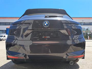 BMW IX xDrive 40 full pacchetto sport