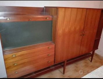 mobile credenza,  tavolo e sedie