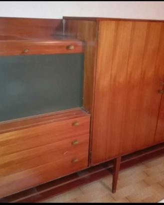 mobile credenza,  tavolo e sedie