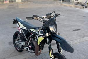 Fantic motard 50(prezzo trattabile)