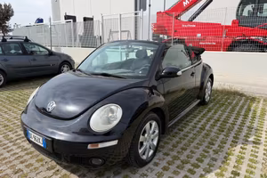 Volkswagen New Beetle 1.9 TDI 105CV Cabrio
