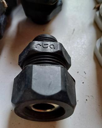 50pz pressacavo rta in plastica