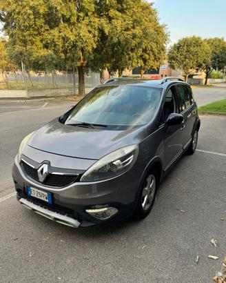 Renault scenic xmod Cross