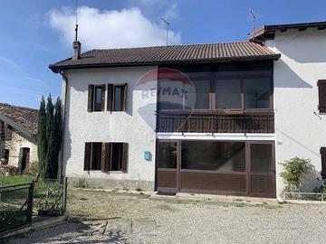 Porzione di casa - San Gregorio nelle Alpi