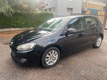 Volkswagen Golf 6 1.6 TDI (2012)