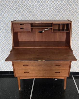 Mobile scandinavo anni 60