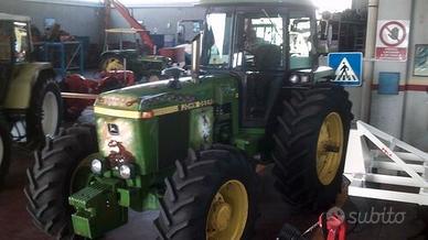 TRATTORE AGRICOLO JOHN DEERE 4240S- MODELLO ELABOR