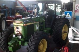 TRATTORE AGRICOLO JOHN DEERE 4240S- MODELLO ELABOR