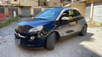  Opel Adam 1200 anno 2017