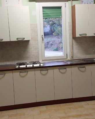 Cucina 2,40 con frigo