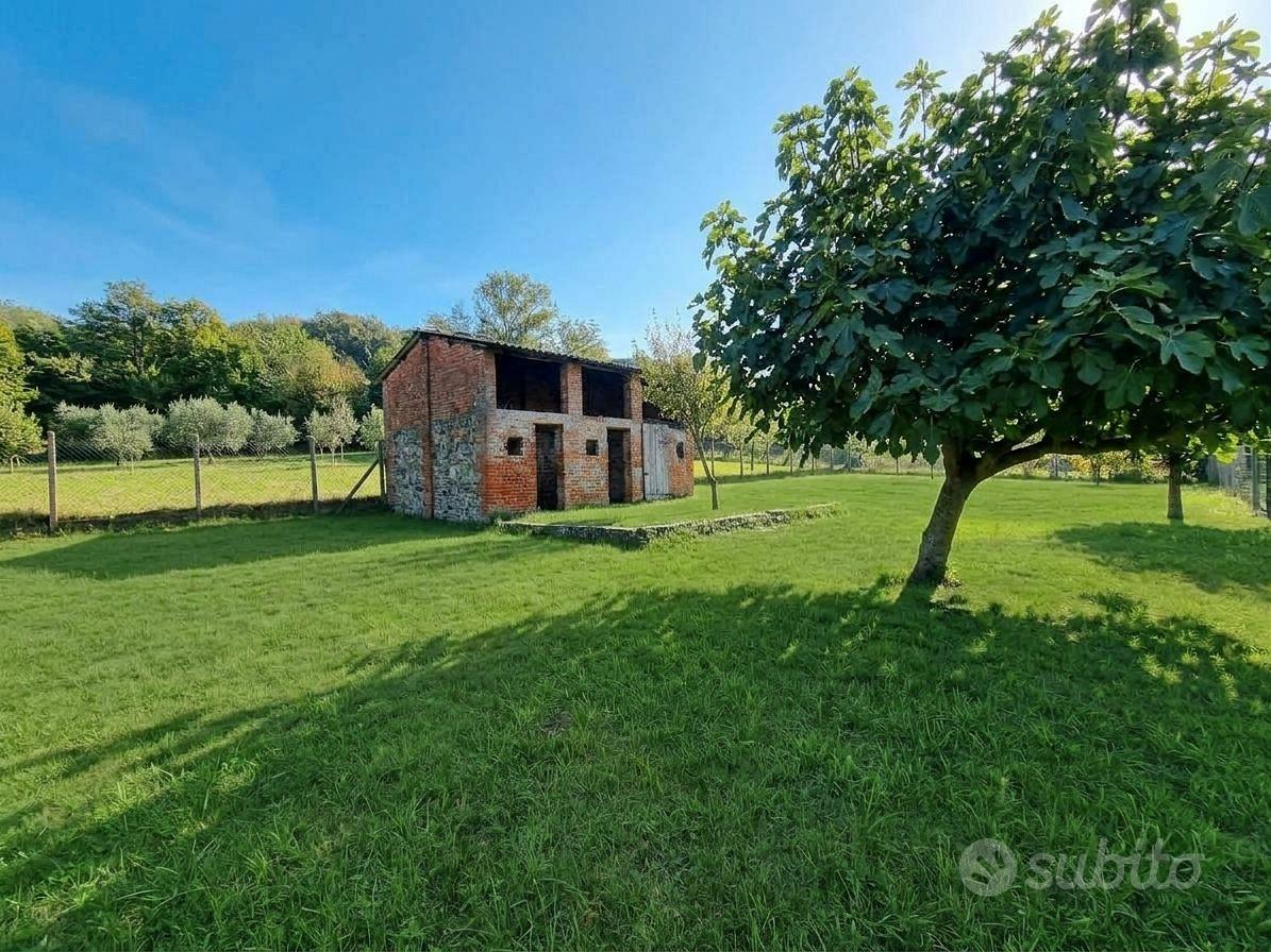 Fagagna-Fabbricato rurale con giardino in collina - Vista 4