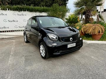 Smart ForFour EQ Youngster*TOTAL BLACK*KM 17000!!!